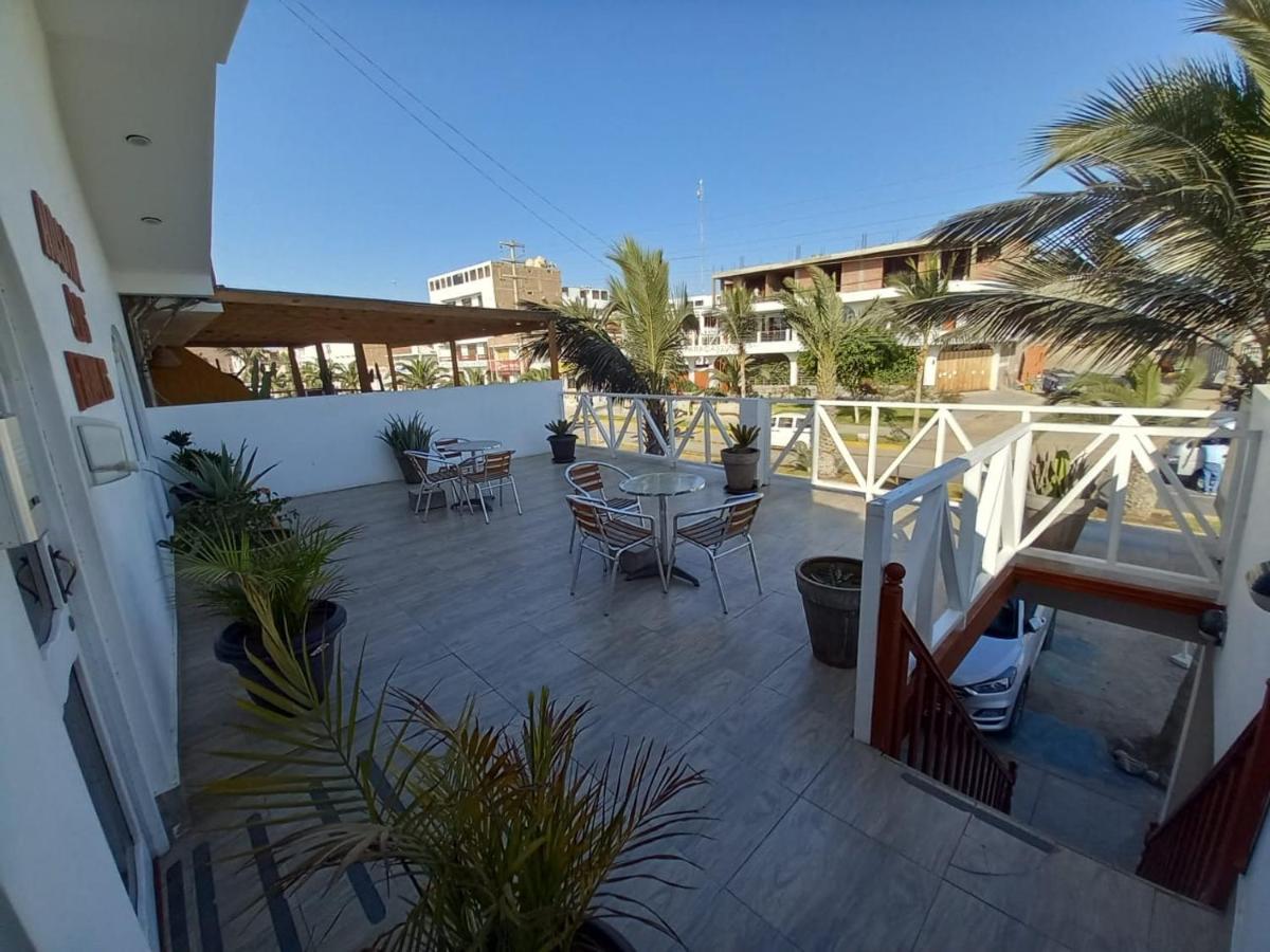 Hostal Los Frayles Paracas Exterior photo