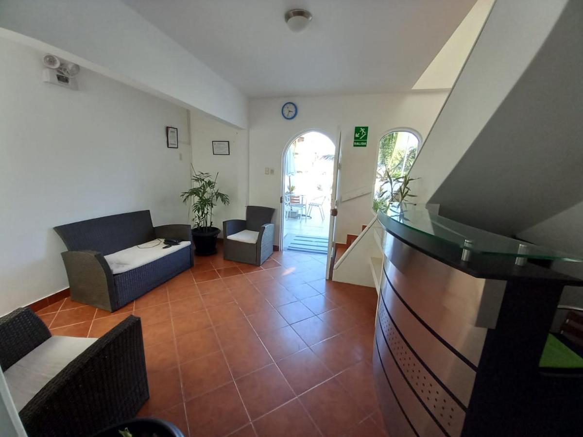 Hostal Los Frayles Paracas Exterior photo